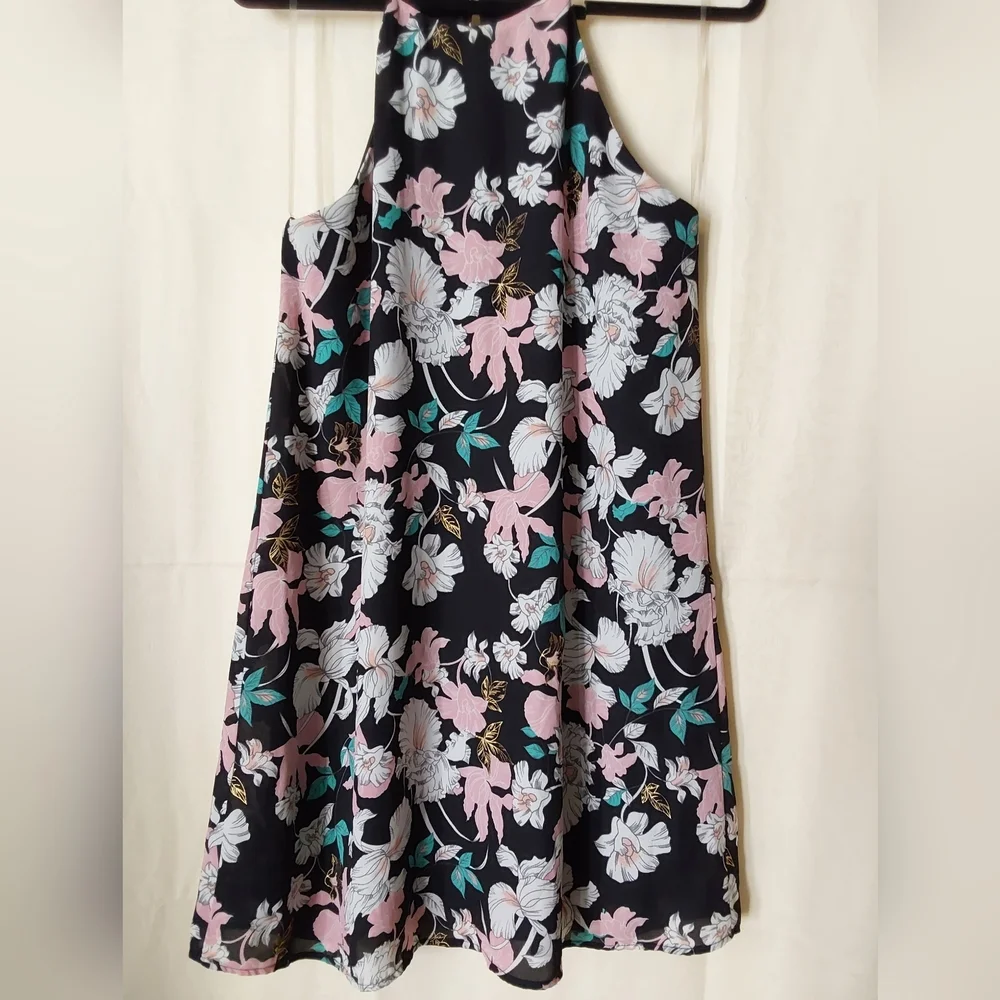 Everly Dress, Juliette Floral Foil Shift Sleeveless Dress, Size Medium - Picture 1 of 11